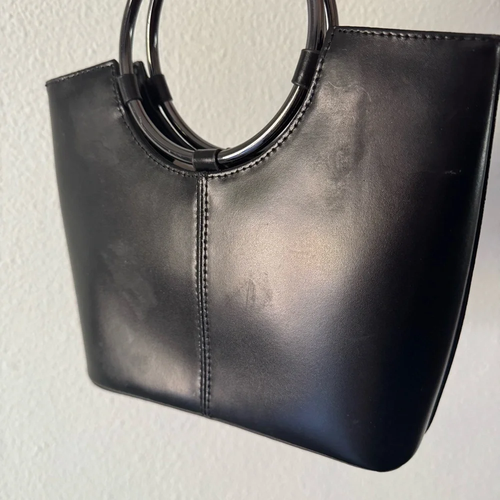 Daniela Moda Vera Pelle Leather Ring Handbag Made in Italy Sleek Chic Minimalist - Picture 12 of 13